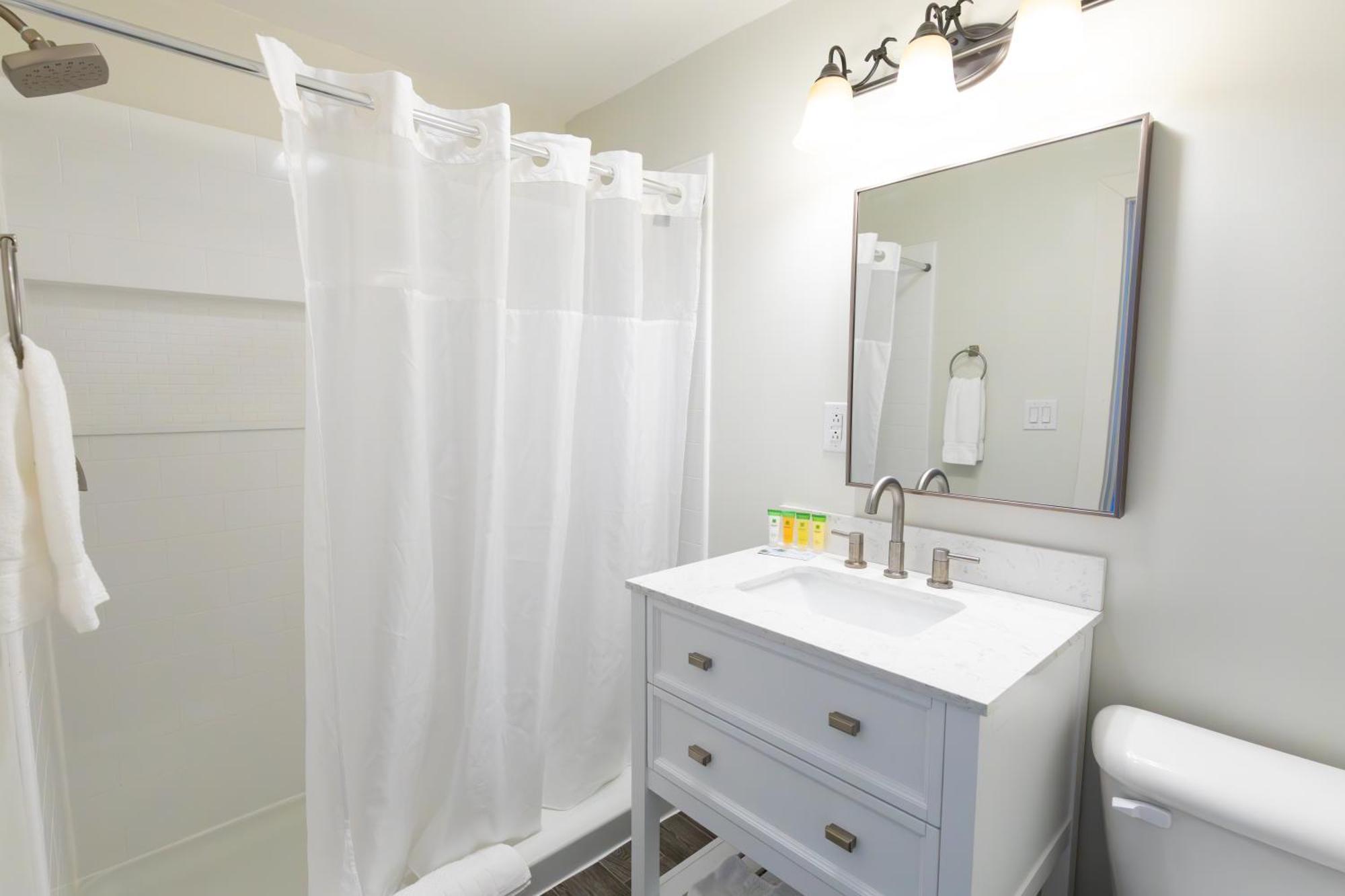 Anchor Bay Inn And Suites Sandusky Dış mekan fotoğraf